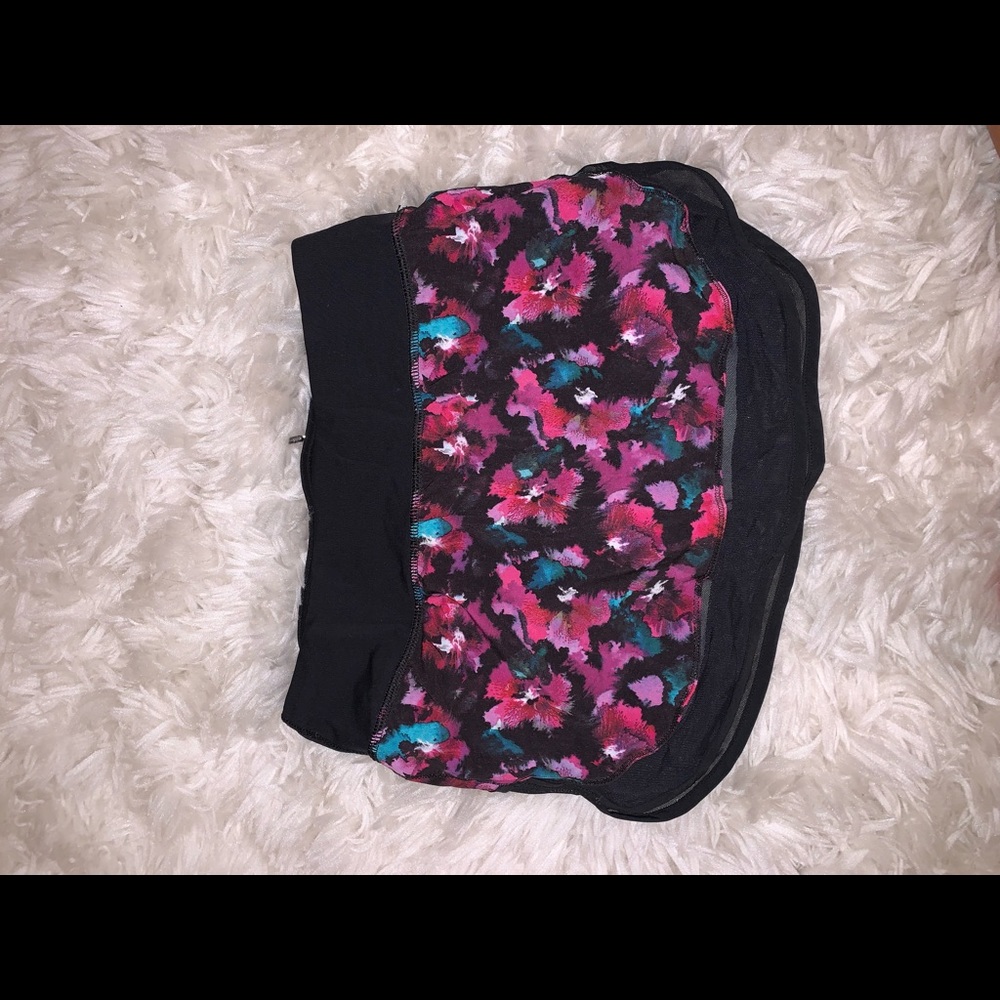 colorful lulu lemon skirt with black mesh trim